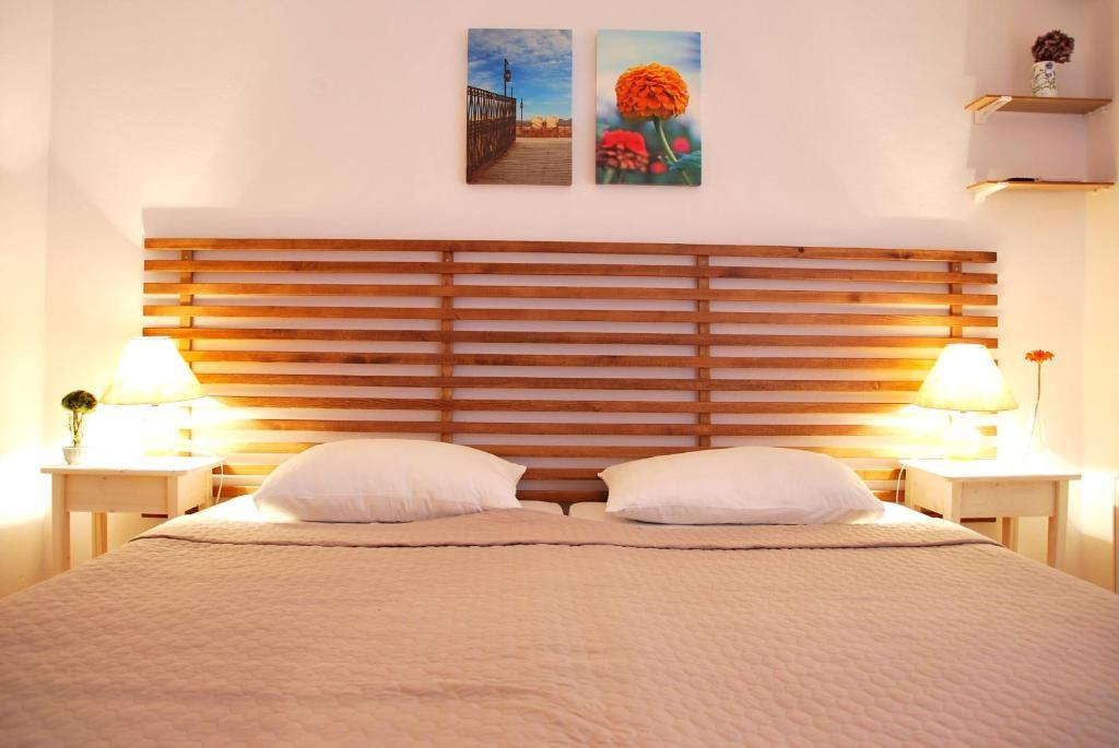 בוזקאדה Efharisto Hotel מראה חיצוני תמונה